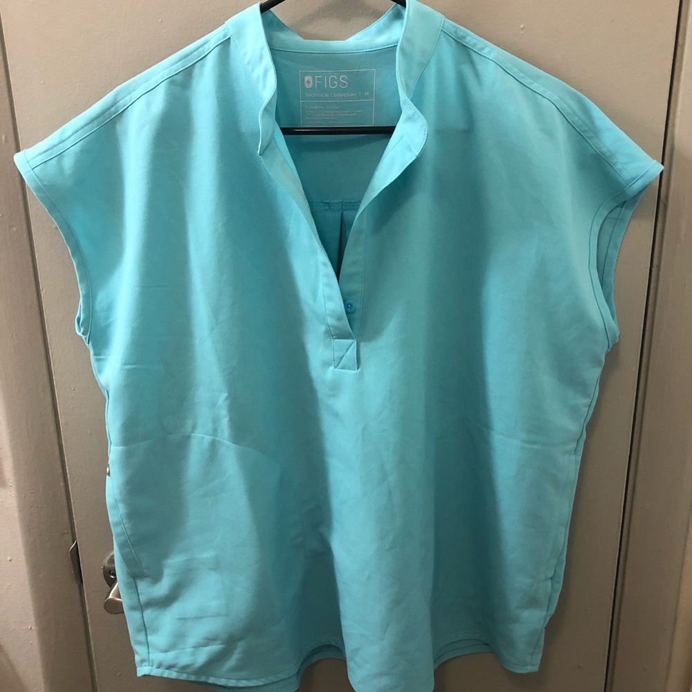 FIGS Rafaella Neon Blue scrub top. Size Medium.